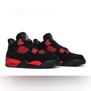 The Air Jordan 4 Retro ‘Red Thunder, Size 9